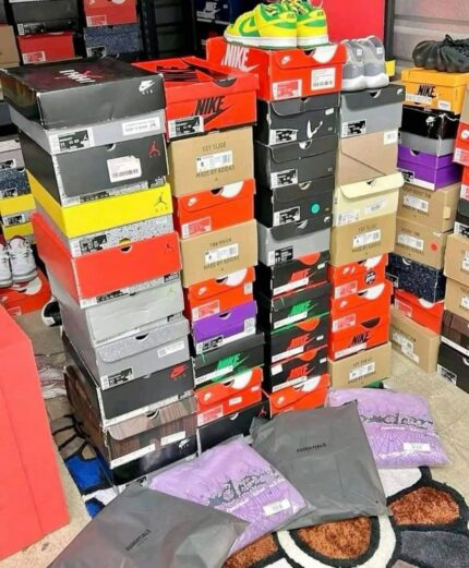 Sneakers Liquidation Pallets