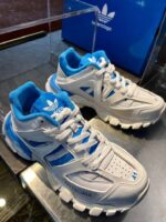 Sneakers Liquidation Pallets - Image 11